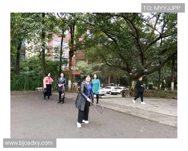 深圳羽毛球队在选拔赛中的比赛经验与表现分析