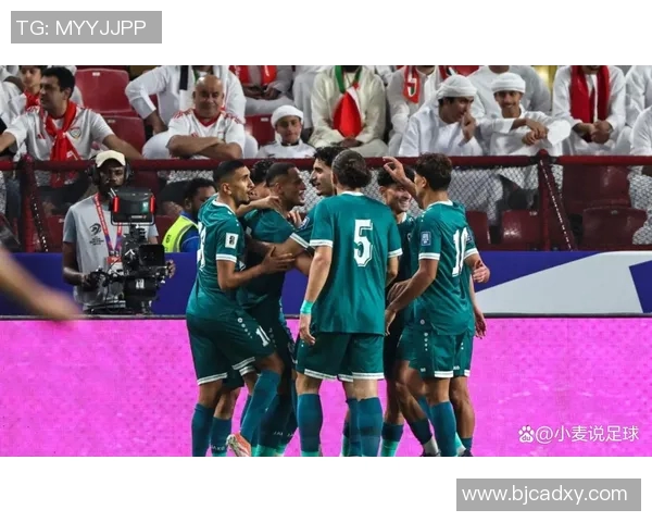 荷兰足球明星精彩过人瞬间集锦展现足球技艺与魅力